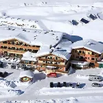 Hotel Der Grubacher 4*