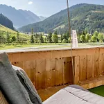 Hotel Der Grubacher 4*