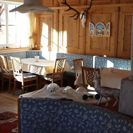 Szálloda Der Grubacher 4*