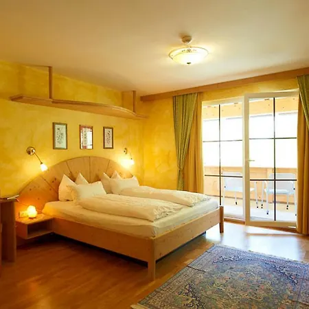 Szálloda Der Grubacher 4*