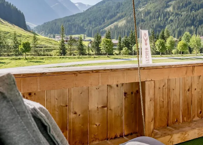 Otel Der Grubacher 4*