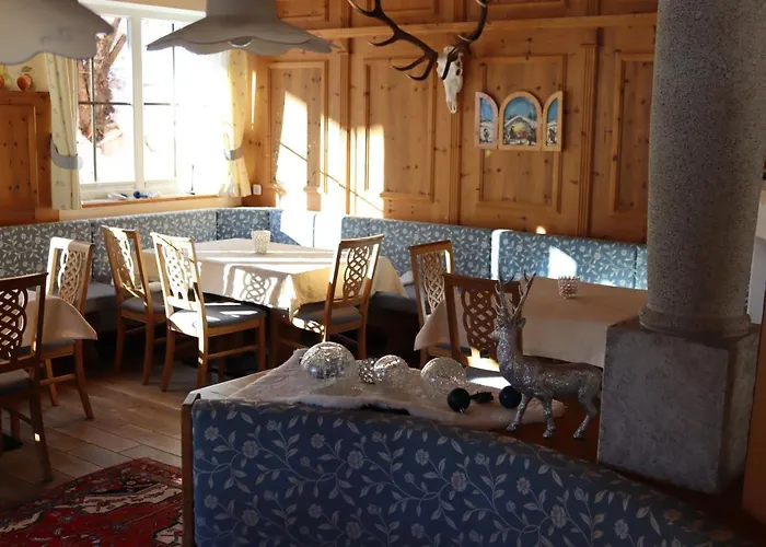 Hotel Der Grubacher 4*